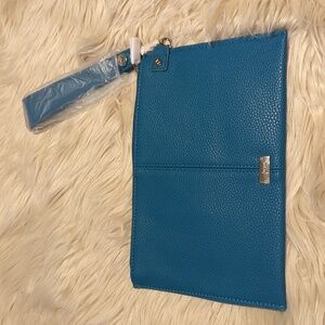 Brand New thirty-one blue Jewell wristlet